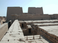 Image: The temples girdle wall