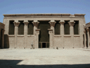 Image: Court and pronaos